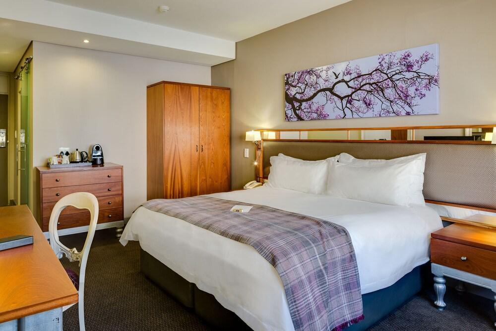 Anew Hotel Hatfield Pretoria-Noord Exterior foto