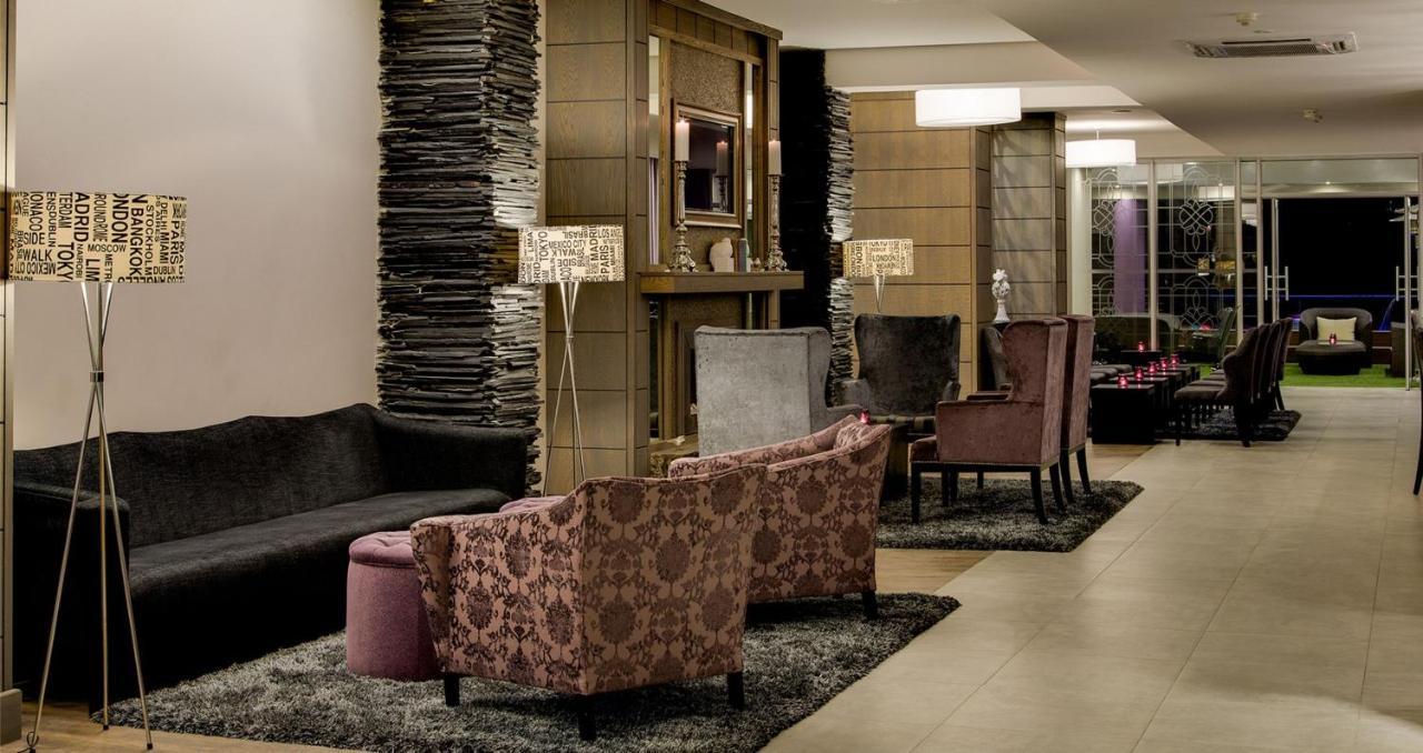 Anew Hotel Hatfield Pretoria-Noord Exterior foto