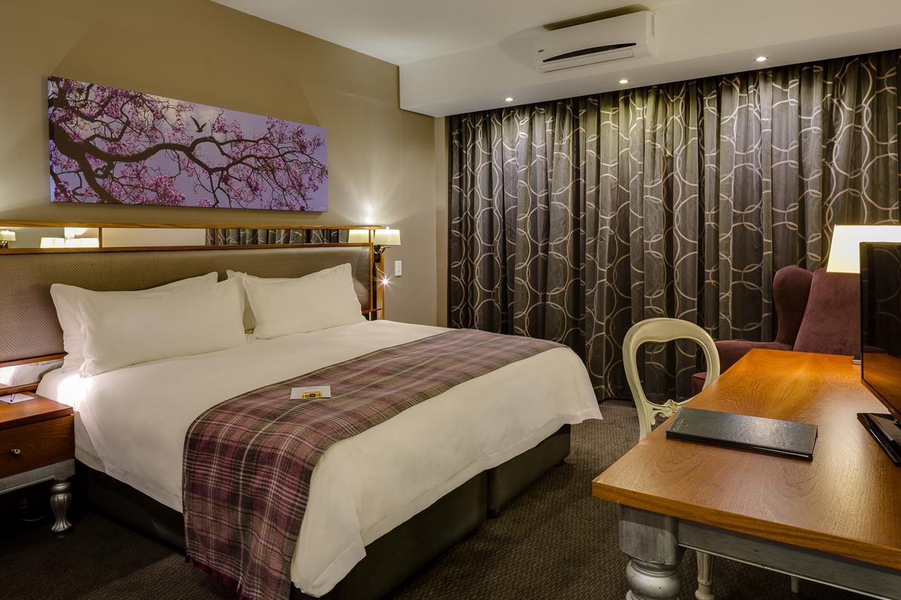 Anew Hotel Hatfield Pretoria-Noord Exterior foto